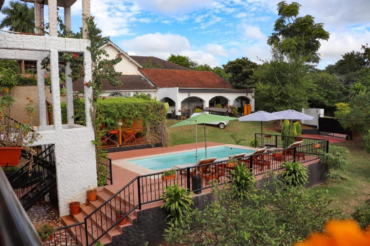 פוארטו איגואסו Mediterraneo Suites מראה חיצוני תמונה