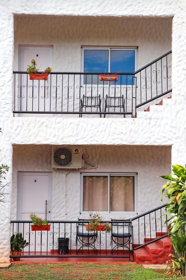 פוארטו איגואסו Mediterraneo Suites מראה חיצוני תמונה