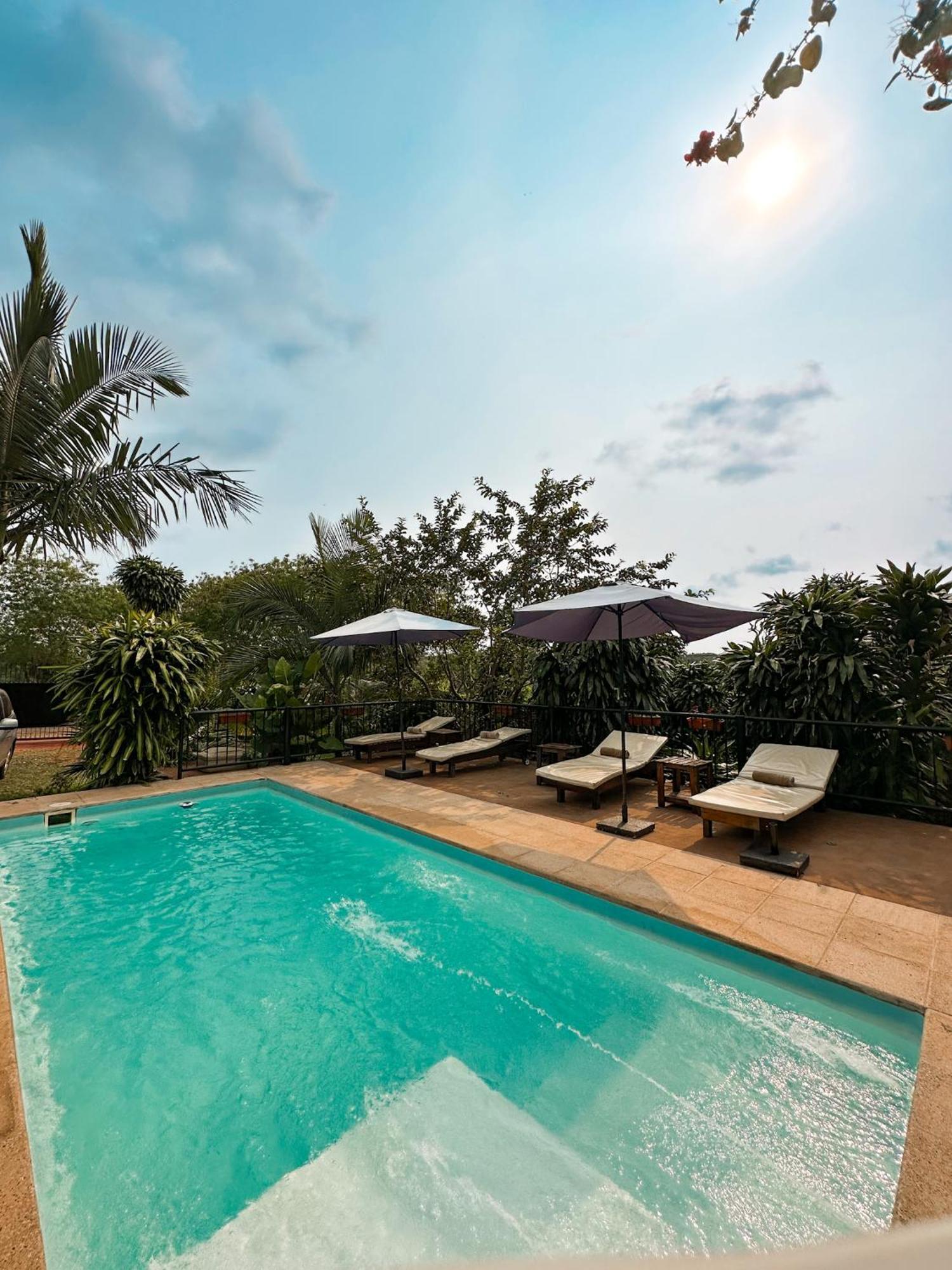 פוארטו איגואסו Mediterraneo Suites מראה חיצוני תמונה